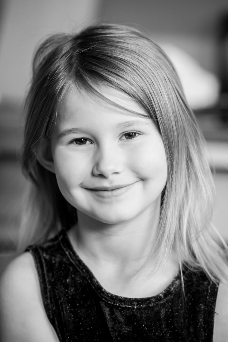 Neugeborenenfotografie, Babyfotografie, Newborn, Homestory, Mama, Papa, Familie, Schwestern, #familienfotografie #wedel #kerstin_dudler_fotografie, #familie, #family, #tangstedt, #rellingen, #fotoshooting, #familienshooting, #hamburg, #wedel, #quickborn, #fotoshooting, #newborn, #homestory, #mädchenmama