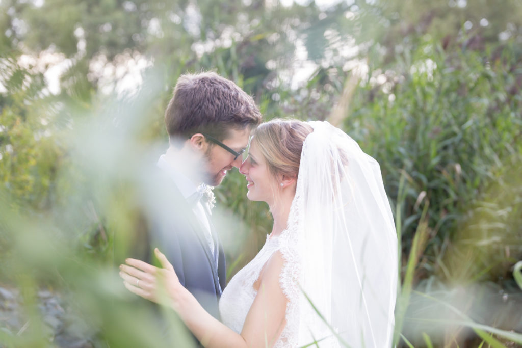Hochzeit, Braut, Bräutigam, Brautkleid, Brautstrauß, Liebe, Love, Brautpaarshooting, Hochzeitsfotografie, Hochzeitsfotografie Hamburg, Hamburg, Rellingen, Pinneberg, Kerstin Dudler Fotografie, Elbe